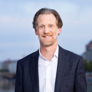 Helfried CarlPartner & Co-Founder, Innovation in Politics Institute